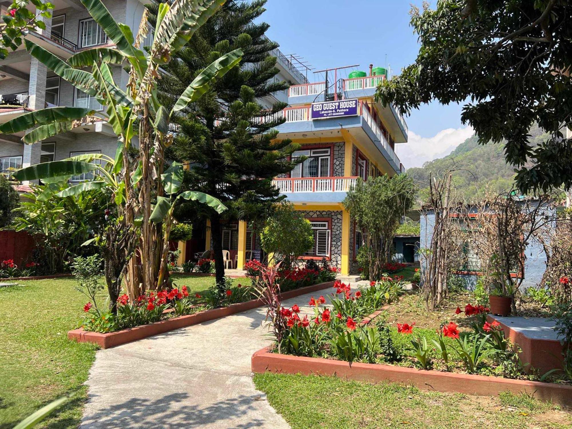 Geo Guest House Pokhara Luaran gambar