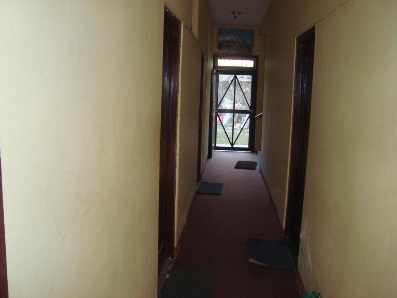 Geo Guest House Pokhara Luaran gambar